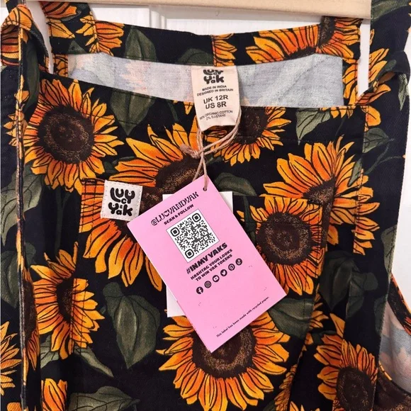 NWT Lucy and Yak Sunflower Print Women's dungarees - Picture 3 of 5